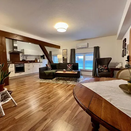 Gemütliches Mit Nähe Zum Rhein Apartment *